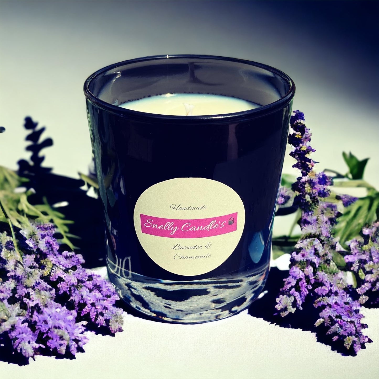 Snelly - Lavender & Chamomile Soy Candle - Handmade in Wiltshire